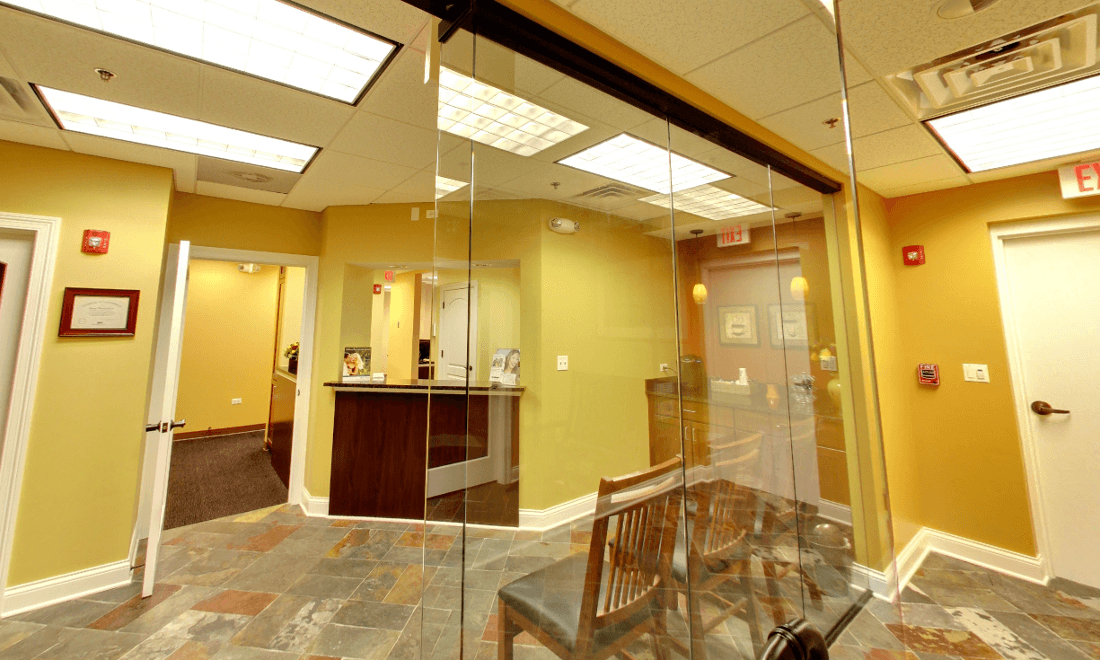 interior lobby of george rivera dds | dentist oakbrook terrace